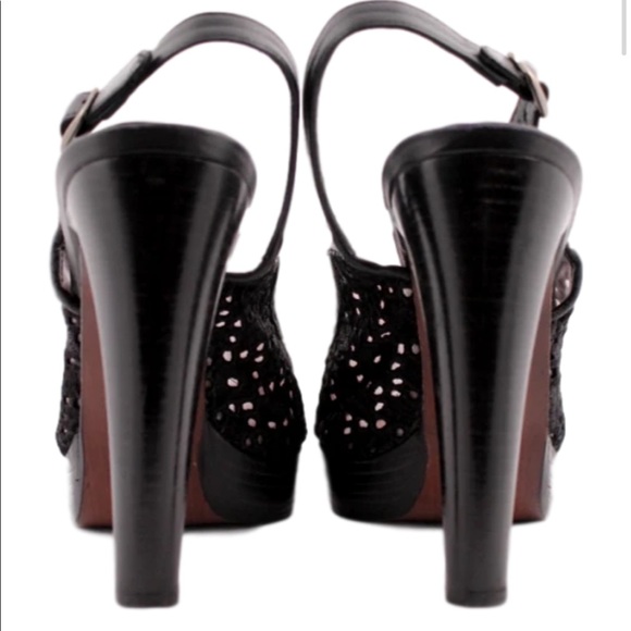 Stuart Weitzman Lace Peep-Toe Platform Sling-back - Picture 3 of 9